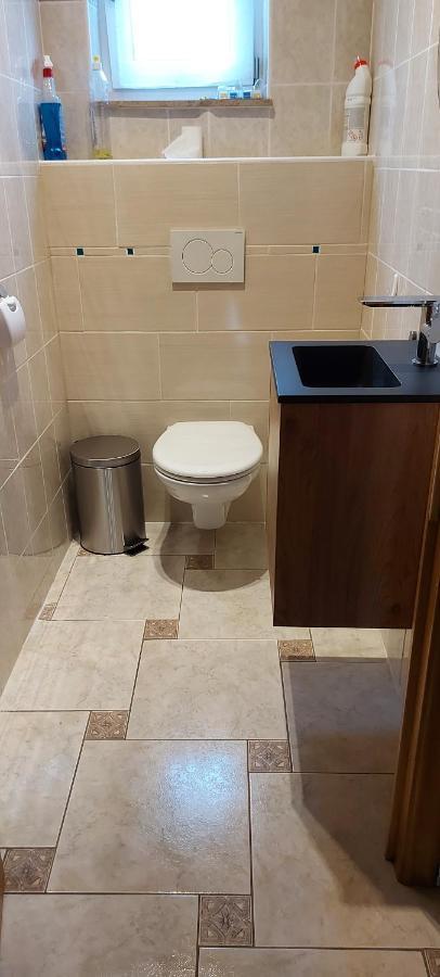 Nazareth Logement Un Magnifique Logement De Vacances Bastogne Dış mekan fotoğraf